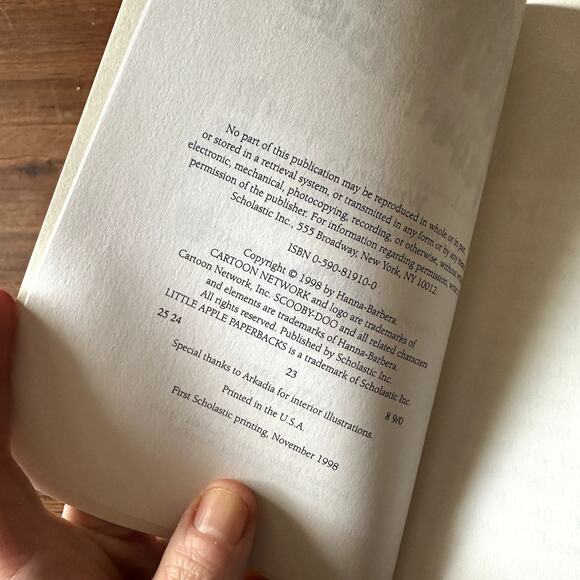 Vintage 1998 Scooby-Doo! & The Mummy's Curse Paperback Chapter Book - Picture 2 of 8